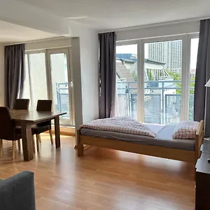Lea Zoo Panoramablick Mit Terasse Apartment